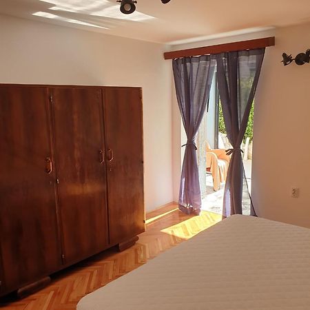 Pem 2 Appartement Pula Buitenkant foto